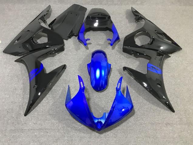 2003-2005 Black and Blue Gloss Yamaha R6 Motorcycle Fairing UK 2003-2005 Black and Blue Gloss Yamaha R6 Motorcycle Fairing UK