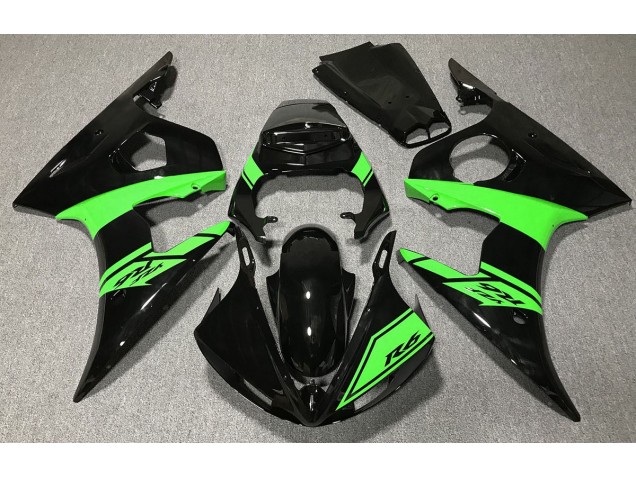 2003-2005 Gloss Black and Green Yamaha R6 Motorcycle Fairing UK 2003-2005 Gloss Black and Green Yamaha R6 Motorcycle Fairing UK