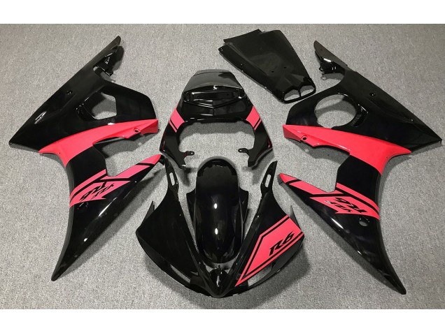 2003-2005 Gloss Black and Red Yamaha R6 Motorcycle Fairing UK 2003-2005 Gloss Black and Red Yamaha R6 Motorcycle Fairing UK