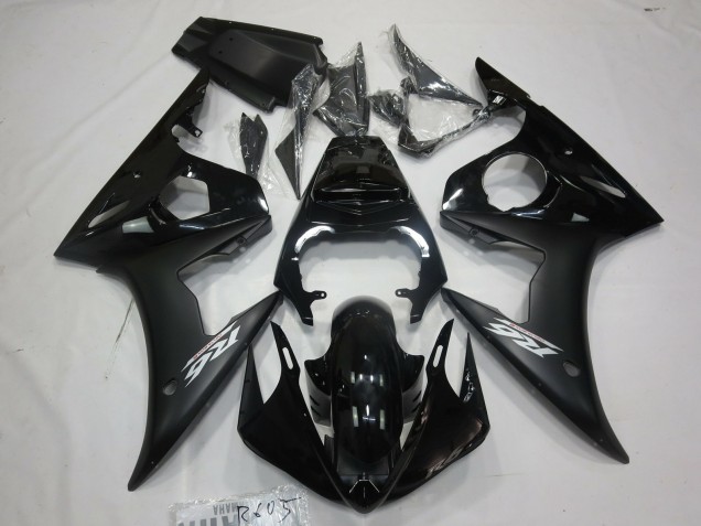 2003-2005 Matte Black White Decal Yamaha R6 Motorcycle Fairing UK 2003-2005 Matte Black White Decal Yamaha R6 Motorcycle Fairing UK
