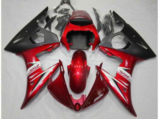 2003-2005 Red & White Yamaha R6 Motorcycle Fairing UK 2003-2005 Red & White Yamaha R6 Motorcycle Fairing UK