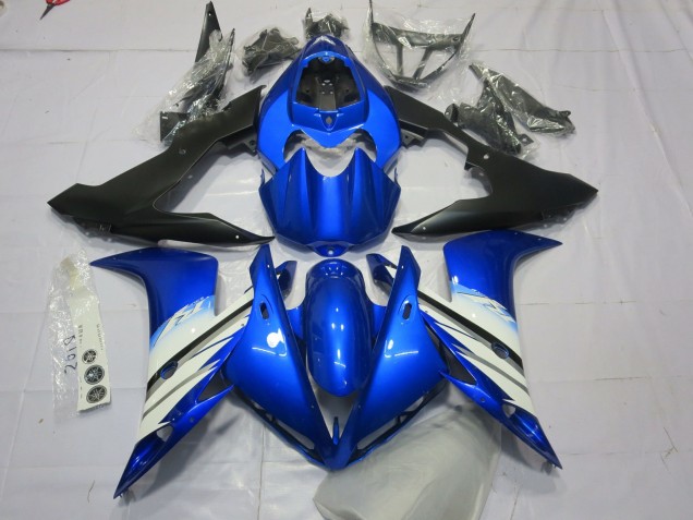 2004-2006 Blue and Black Yamaha R1 Motorcycle Fairing UK 2004-2006 Blue and Black Yamaha R1 Motorcycle Fairing UK