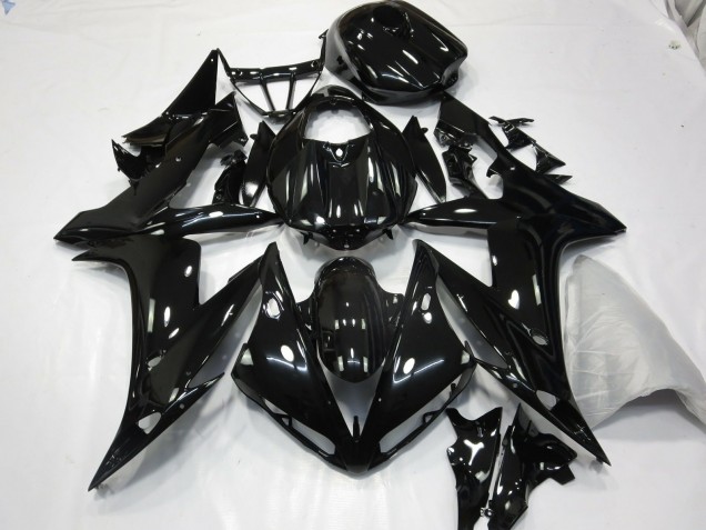 2004-2006 Gloss Black Yamaha R1 Motorcycle Fairing UK 2004-2006 Gloss Black Yamaha R1 Motorcycle Fairing UK