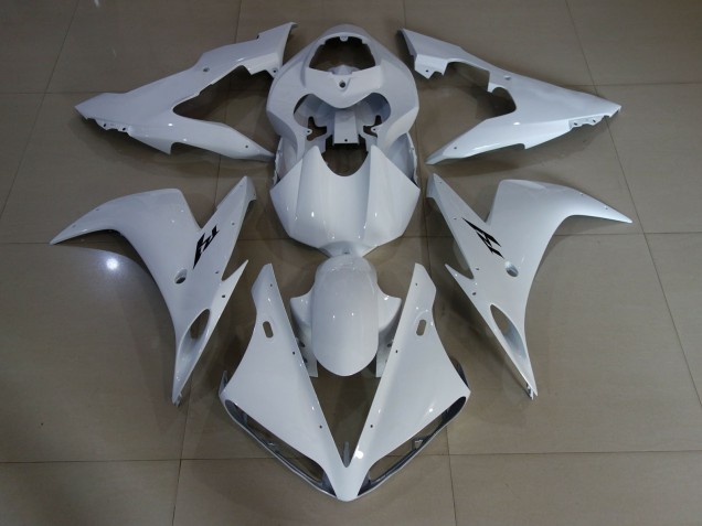 2004-2006 Gloss White Yamaha R1 Motorcycle Fairing UK 2004-2006 Gloss White Yamaha R1 Motorcycle Fairing UK