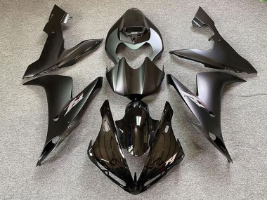 2004-2006 Matte Black Style Yamaha R1 Motorcycle Fairing UK