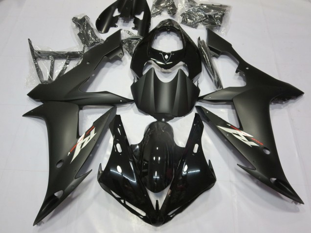 2004-2006 Matte and Gloss Yamaha R1 Motorcycle Fairing UK 2004-2006 Matte and Gloss Yamaha R1 Motorcycle Fairing UK