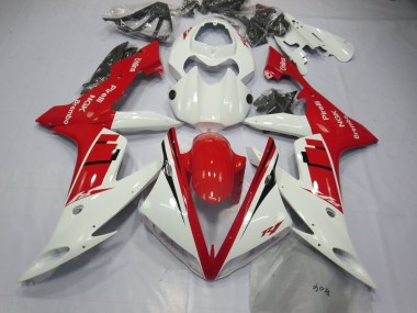 2004-2006 White and Blue Design Yamaha R1 Motorcycle Fairing UK