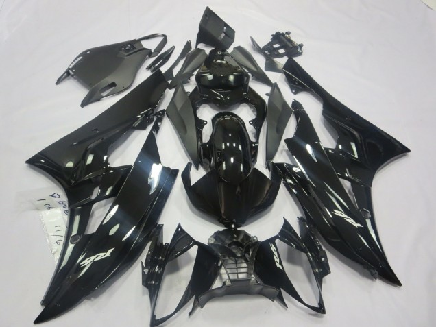2006-2007 Gloss Yamaha R6 Motorcycle Fairing UK 2006-2007 Gloss Yamaha R6 Motorcycle Fairing UK