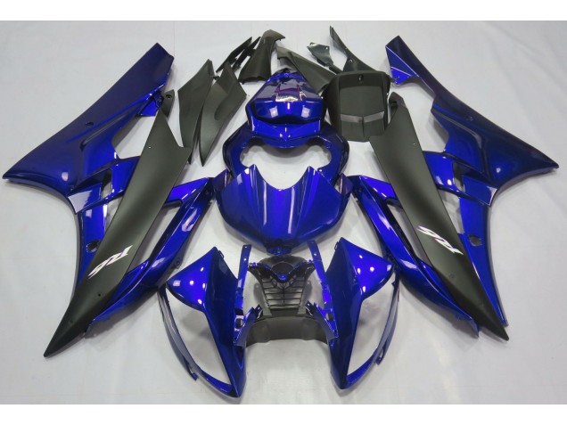 2006-2007 Metallic Blue & Black Yamaha R6 Motorcycle Fairing UK 2006-2007 Metallic Blue & Black Yamaha R6 Motorcycle Fairing UK