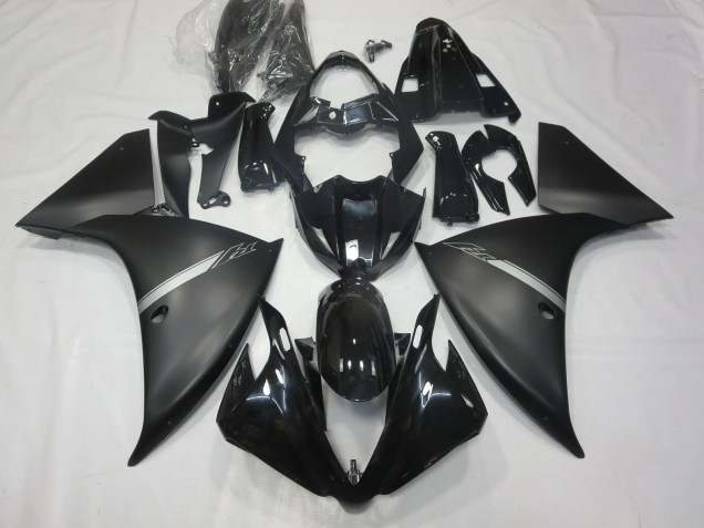 2013-2014 Matte Black Yamaha R1 Motorcycle Fairing UK 2013-2014 Matte Black Yamaha R1 Motorcycle Fairing UK